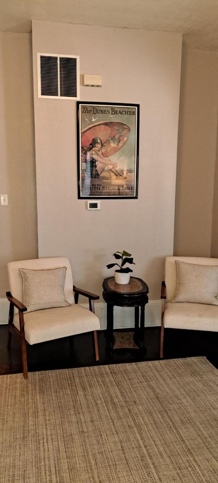 Beautiful Downstairs 1Bed 1Bth Charmer- Pet Friendly 미시건 시티 외부 사진